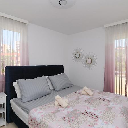 Apartman Iskra Apartment ริเยกา ภายนอก รูปภาพ