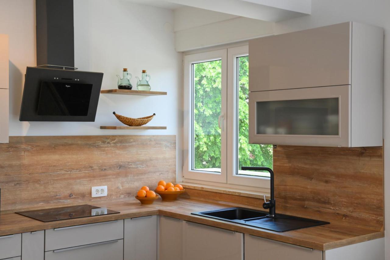 Apartman Iskra Apartment ริเยกา ภายนอก รูปภาพ