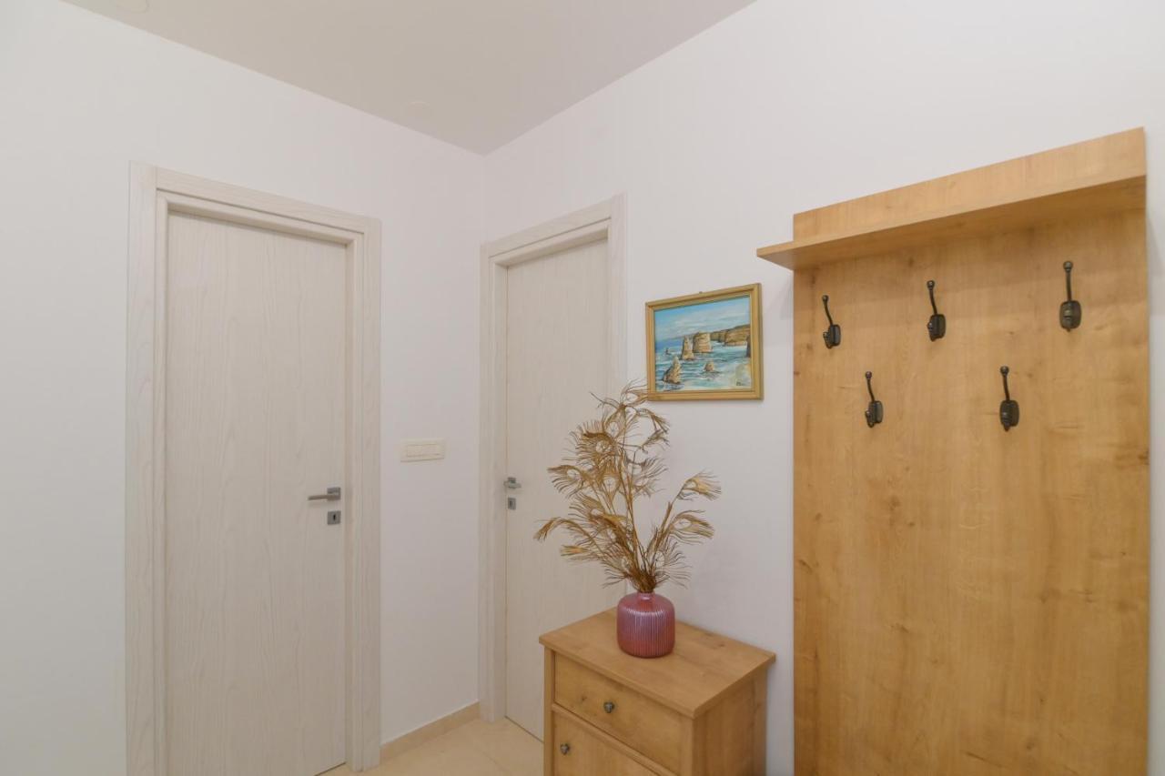 Apartman Iskra Apartment ริเยกา ภายนอก รูปภาพ