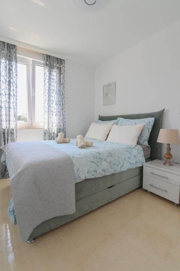 Apartman Iskra Apartment ริเยกา ภายนอก รูปภาพ