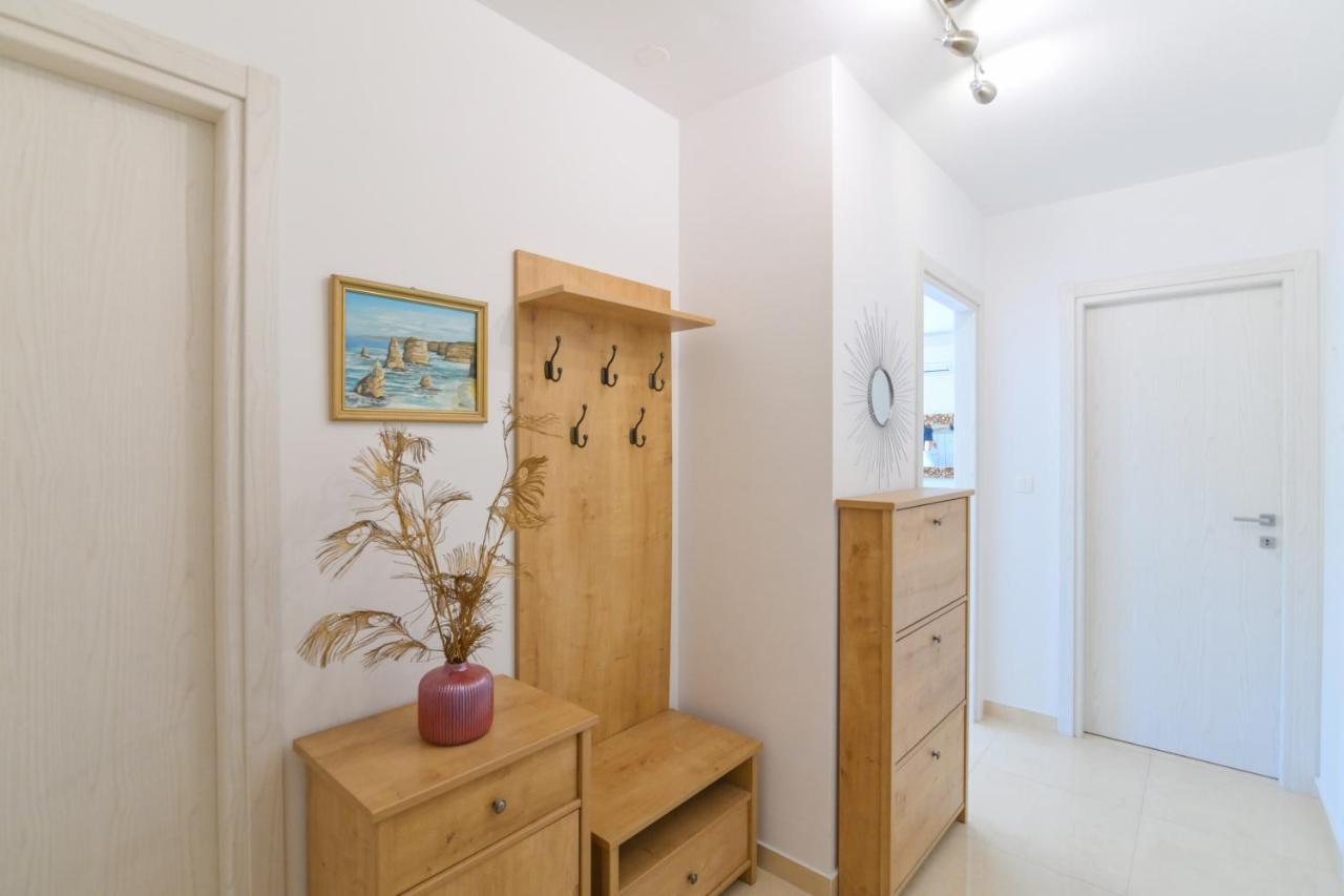 Apartman Iskra Apartment ริเยกา ภายนอก รูปภาพ